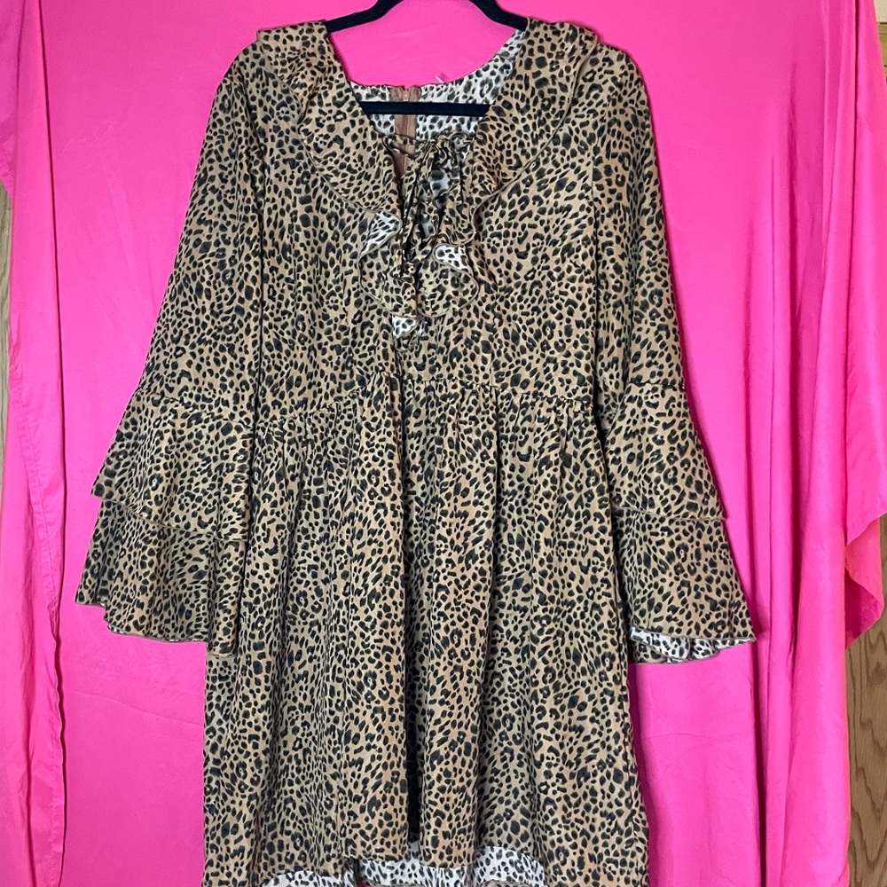 Boohoo animal print dress size 12 USA so cute